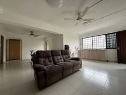 Blk 542 Hougang Avenue 8 (Hougang), HDB 5 Rooms #637814511